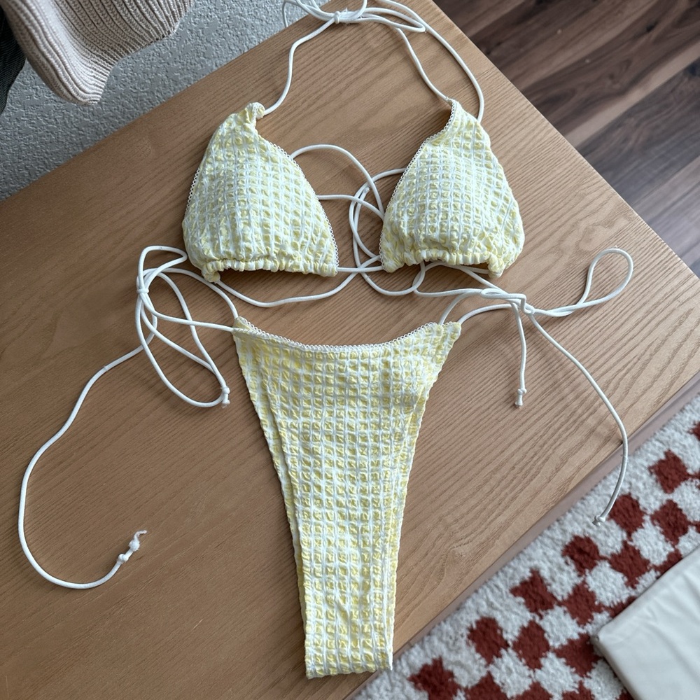 SHEIN Yellow Bikini